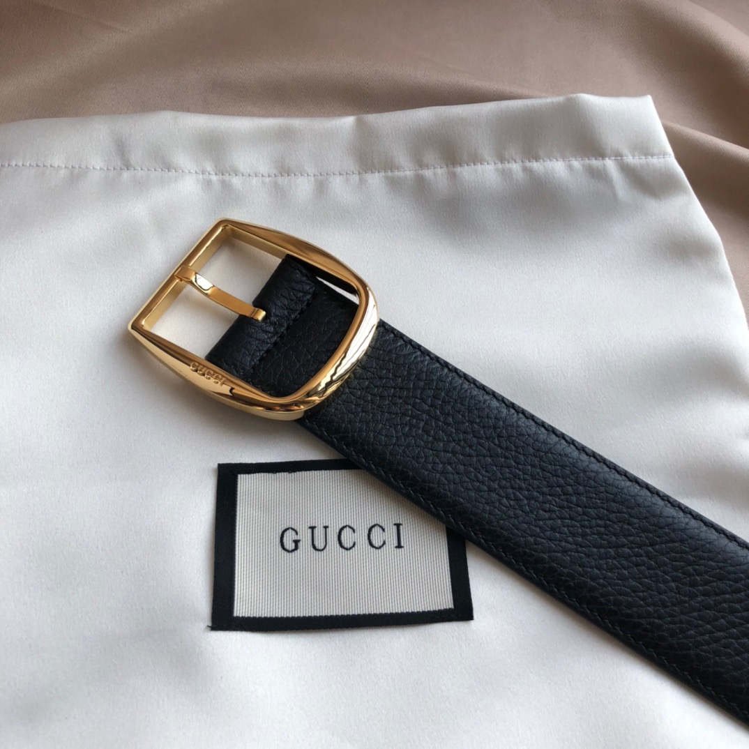 Gucci Meilleur
 Ceintures Imprimé Cuir de vache Collection automne – hiver