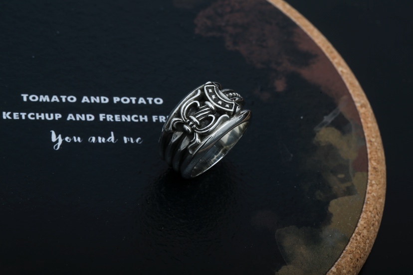 Chrome Hearts 品质克罗心Chrome hearts 宝剑戒指
