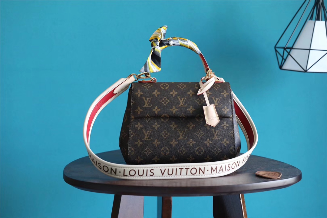 Louis Vuitton LV Cluny Bags Handbags Gold Monogram Canvas m42738