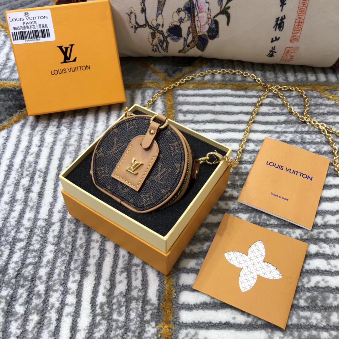 Louis Vuitton LV Boite Chapeau Crossbody & Shoulder Bags Printing Monogram Reverse Canvas Chains M68570