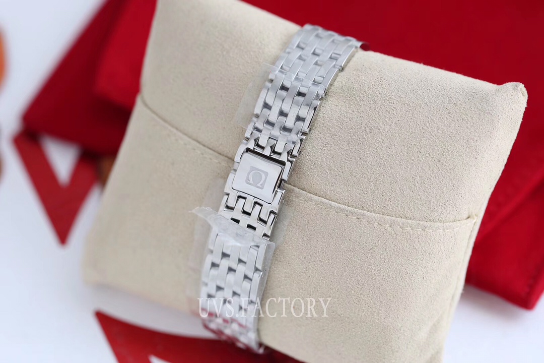 Omega Style Beige Leather Watches Watches Watches detail image 8 from source 765564