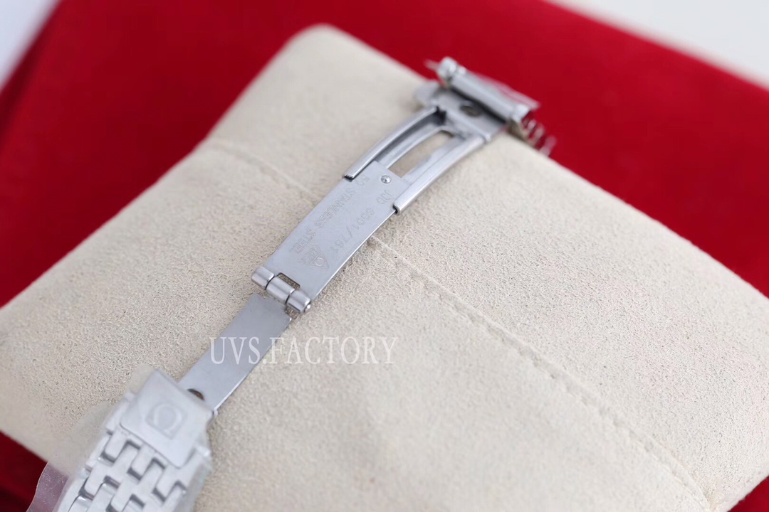 Omega Style Beige Leather Watches Watches Watches detail image 7 from source 765564
