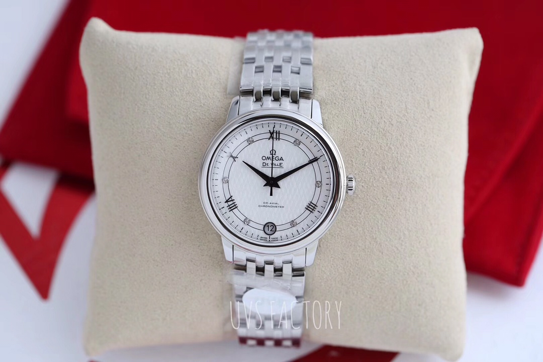Omega（欧米茄） Style Beige Leather Watches Lookbook Reference image 1