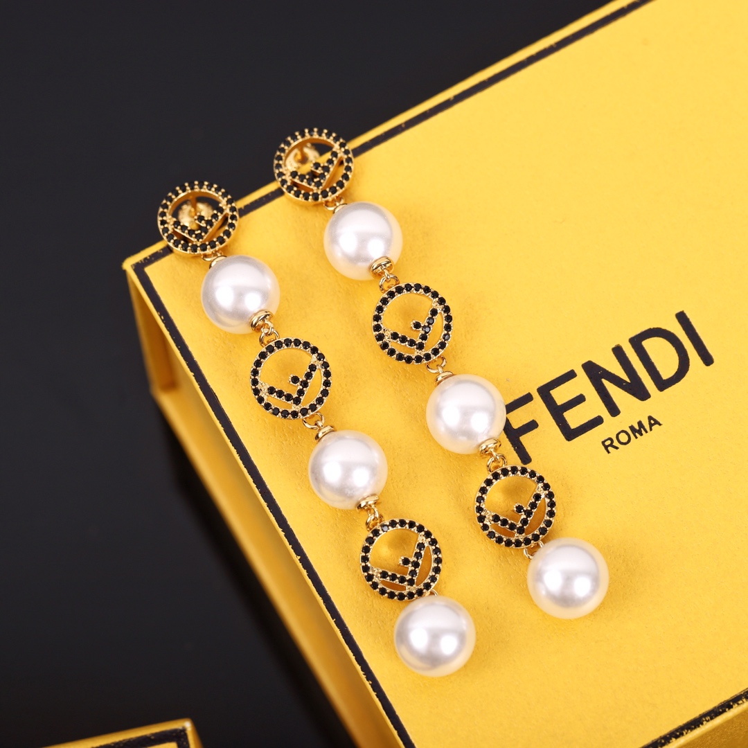 [Fendi Jewelry]181789 [F-shaped earrings] are more perfectly polished than ZP