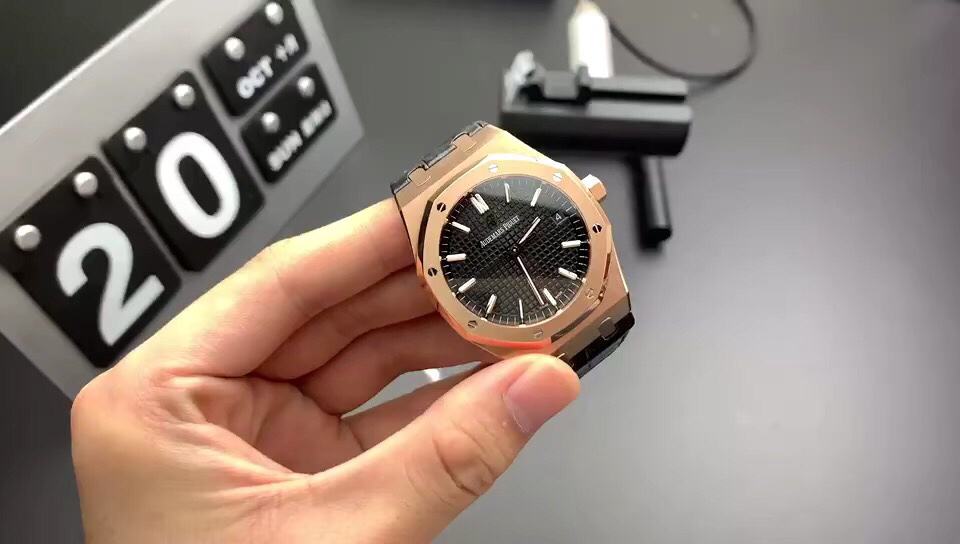 Audemars Piguet - Classic Timepiece