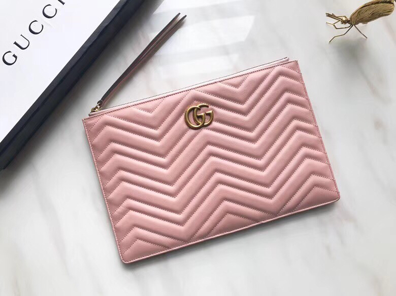 💓 Authentic high-quality G brand new floral embroidered clutch arrived. Embroidery with heart-shaped logo at the edge. Spacious interior! Counter-quality with top-grade Italian imported leather. Antique bronze double G metal hardware, finely crafted!  
Model: 476440  
Size: 30x20 cm  
Code: 438046 image 1