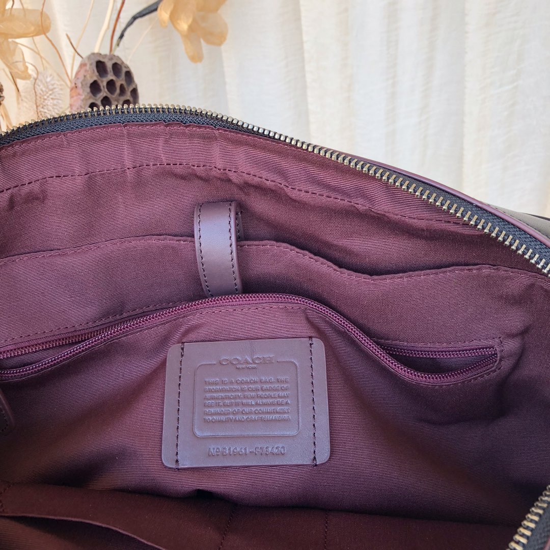 Coach C家 F73420新款男士公文包，pvc配头层牛皮，手提单肩斜挎公事包，尺寸：38*28*5cm