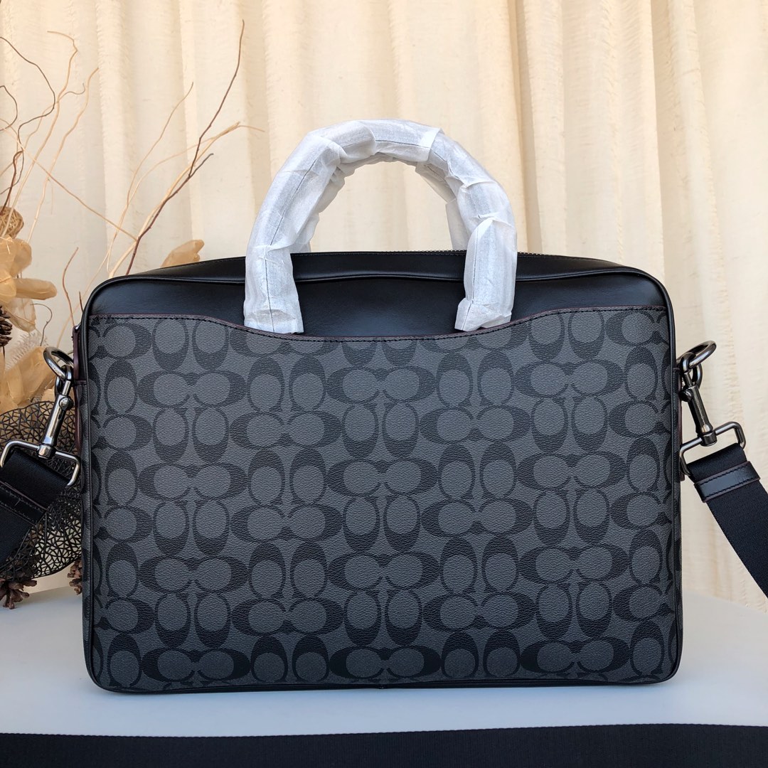 Coach C家 F73420新款男士公文包，pvc配头层牛皮，手提单肩斜挎公事包，尺寸：38*28*5cm