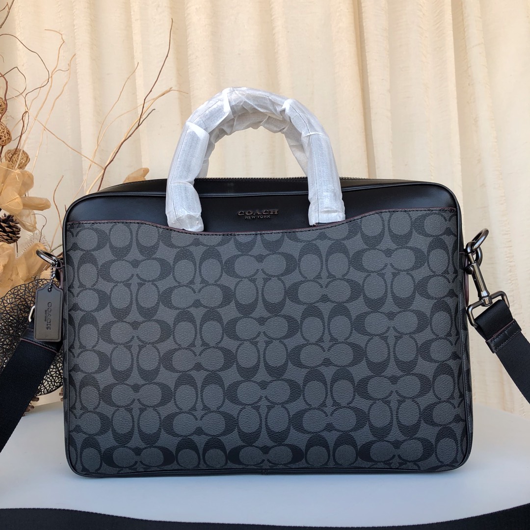 Coach C家 F73420新款男士公文包，pvc配头层牛皮，手提单肩斜挎公事包，尺寸：38*28*5cm