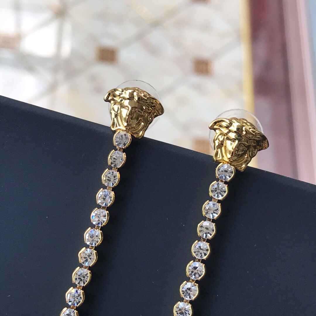 베르사체 귀걸이 63406 Versace Earrings 상세 이미지 5