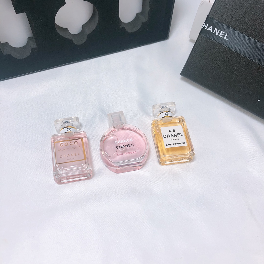 1571934386 1154203417 2