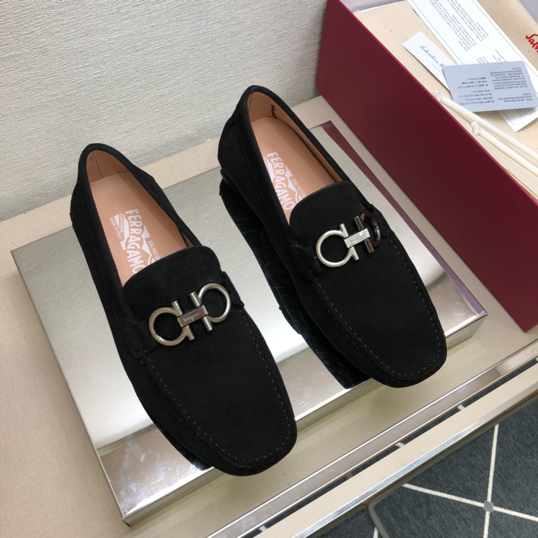 NO:354179,[Strong] [Strong] [Strong] Original single quality Ferragamo Ferragamo Counter new style synchronized pure handmade men's shoes for driving beans shoes for footwear lazy shoes, exquisite handmade stitching, workmanship details comparable to those of the counter Original rubber sole imported from Italy Niujing Water-dyed cowhide, sweat-absorbing and odorproof cowhide, lychee leather, open edge beads 39-44 large amount of stock (38,45 customized, non-return and exchange),, ferragamo, ferragamo, cowhide19860909批[强][强][强]原单品质 菲拉格慕ferragamo 专柜新款同步 纯手工开车男鞋 豆豆鞋 套脚鞋 懒人鞋 ,精致手工缝线 做工细节堪比专柜 原版橡胶大底 意大利进口牛京 水染牛皮里 吸汗防臭 牛皮 荔纹皮 开边珠 39-44大量现货（38,45定做不退换）,,ferragamo,ferragamo,cowhide,Men's shoes