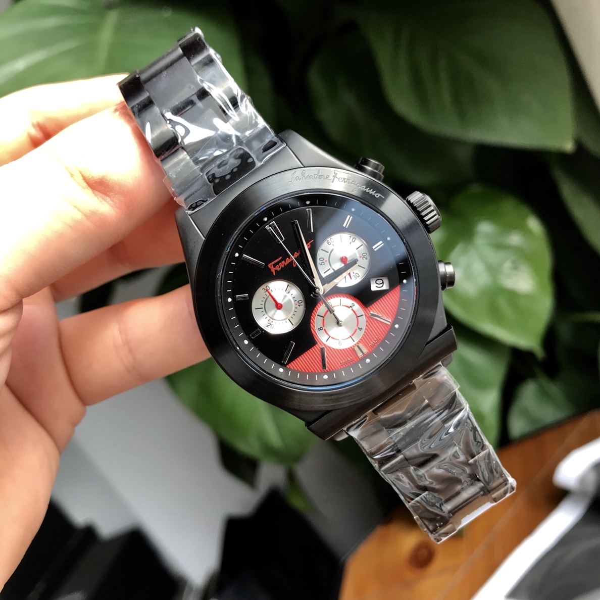 “Felagamu Men’s Watch: 42mm, Waterproof, Sapphire Mirror, Exclusive Design, Reliable Quality” - 图片 2