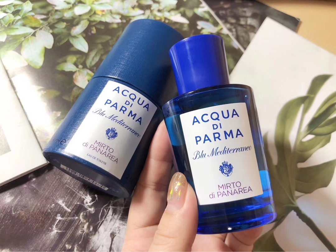 1572029889 3188913675 8