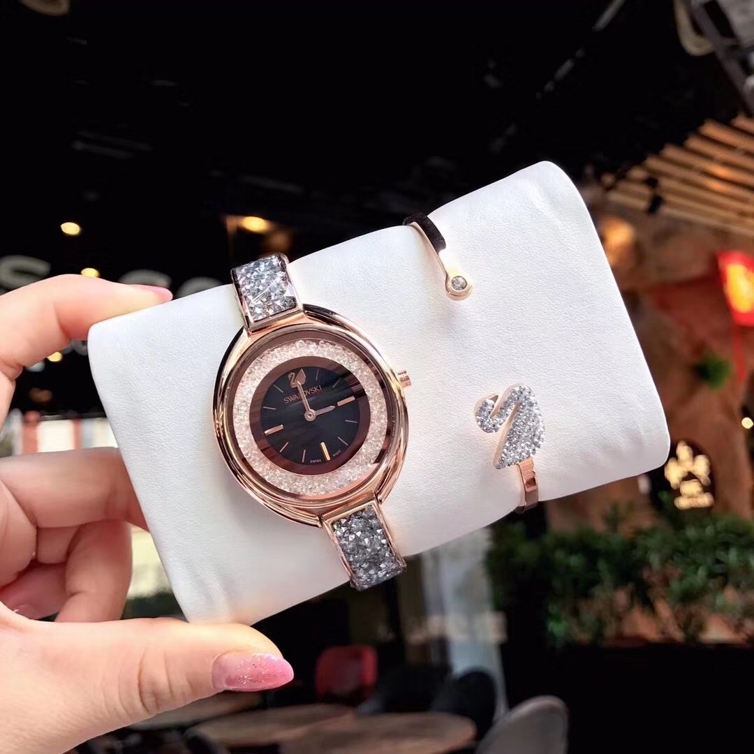 Swarovski Zhushwara Two-Pack Sets: Sparkling Accessories for Fashion Enthusiasts - 图片 4