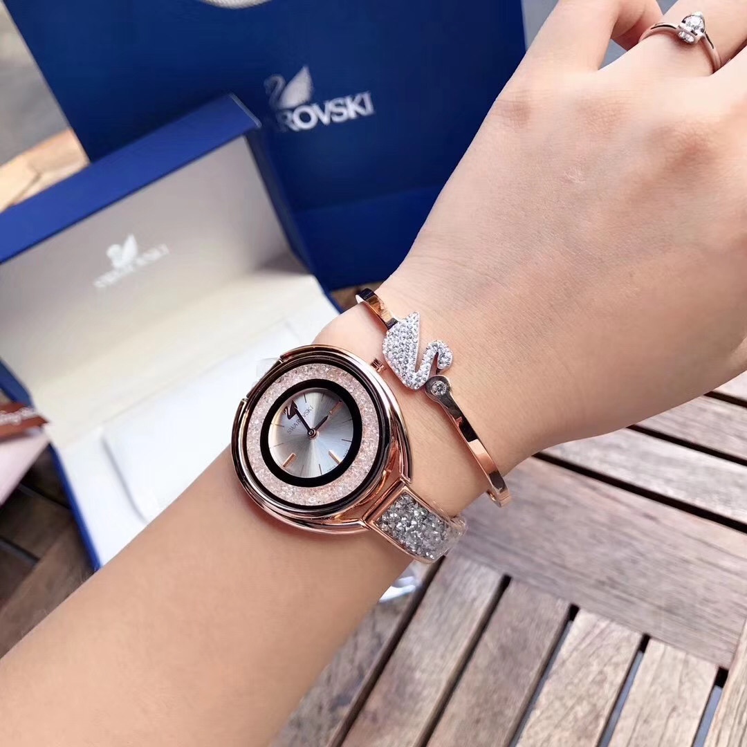 Swarovski Zhushwara Two-Pack Sets: Sparkling Accessories for Fashion Enthusiasts - 图片 9