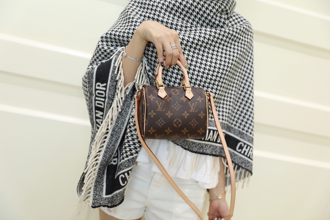 NO:397311,61252 upper body picture, LV [original skin], louis vuitton1986090961252 上身图,LV【原厂皮】,louis vuitton,Bag