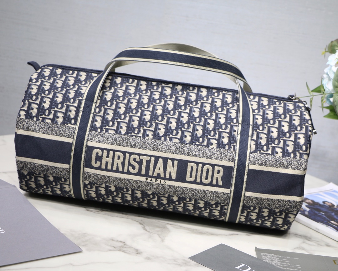 DIOR  【Di.or Oblique ♥️Travel Bag】 Soft and foldable