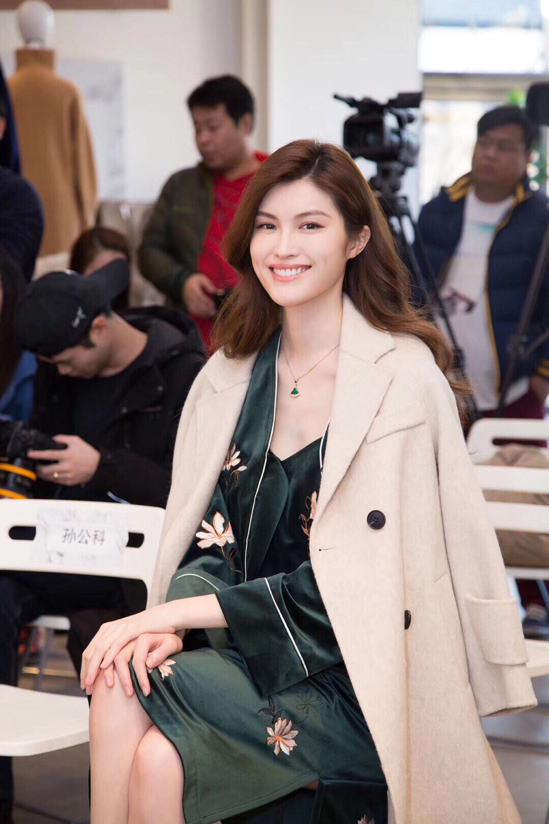 Bvlgari 天然孔雀石扇子项链 镀18K金材质 厚金电镀 质感和保色都是一流的 镶嵌天然孔雀石