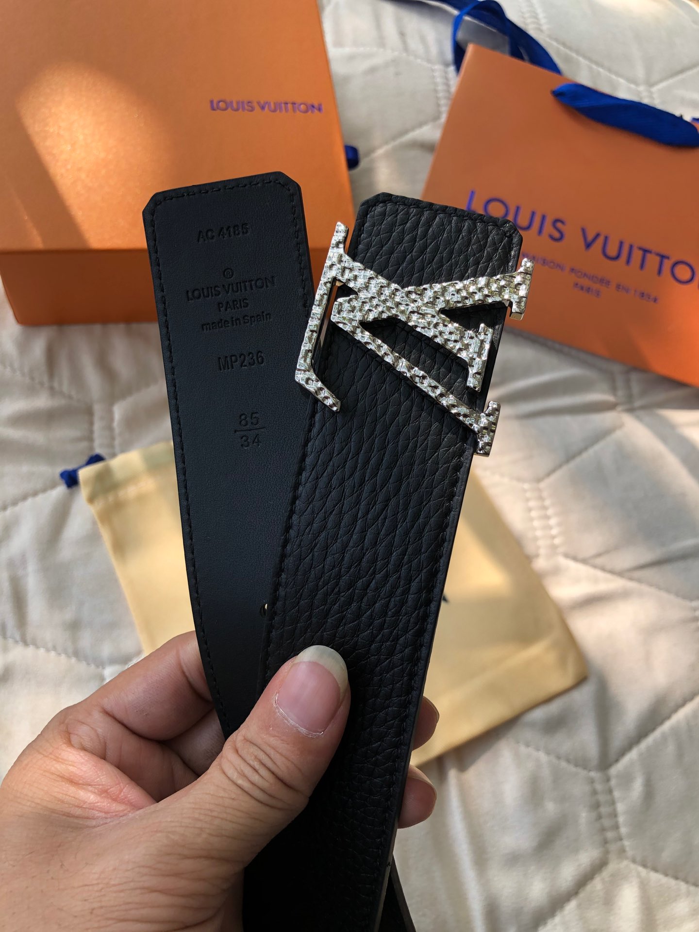 Louis Vuitton Haute Couture Luxury Atelier Designer Belt Tie Accessories 2