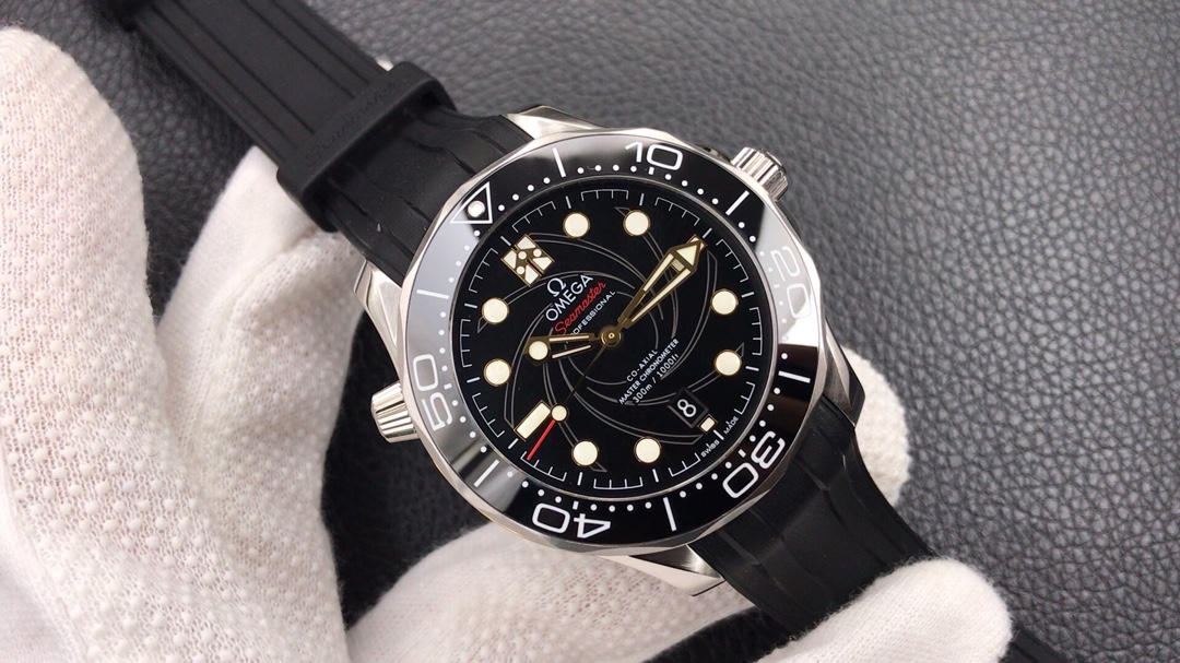 Omega - Diving Watch