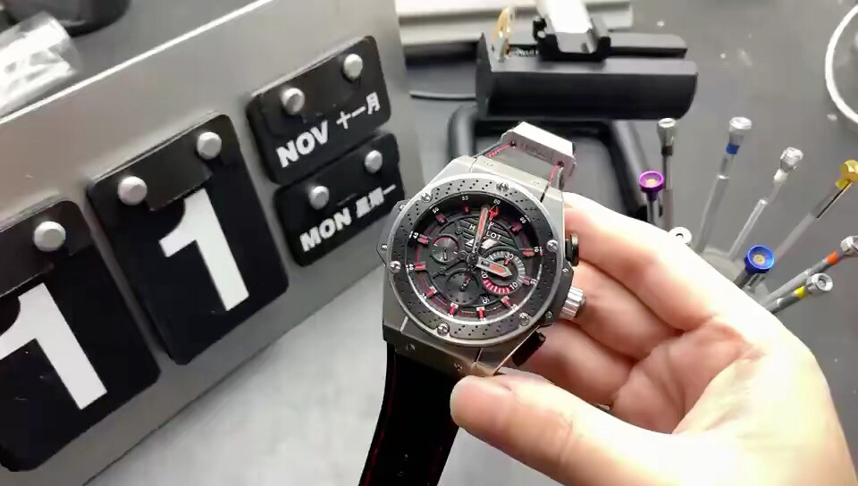 Hublot - Chronograph Watch