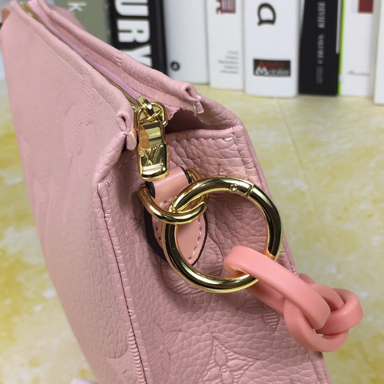 Louis Vuitton M47542 everyday