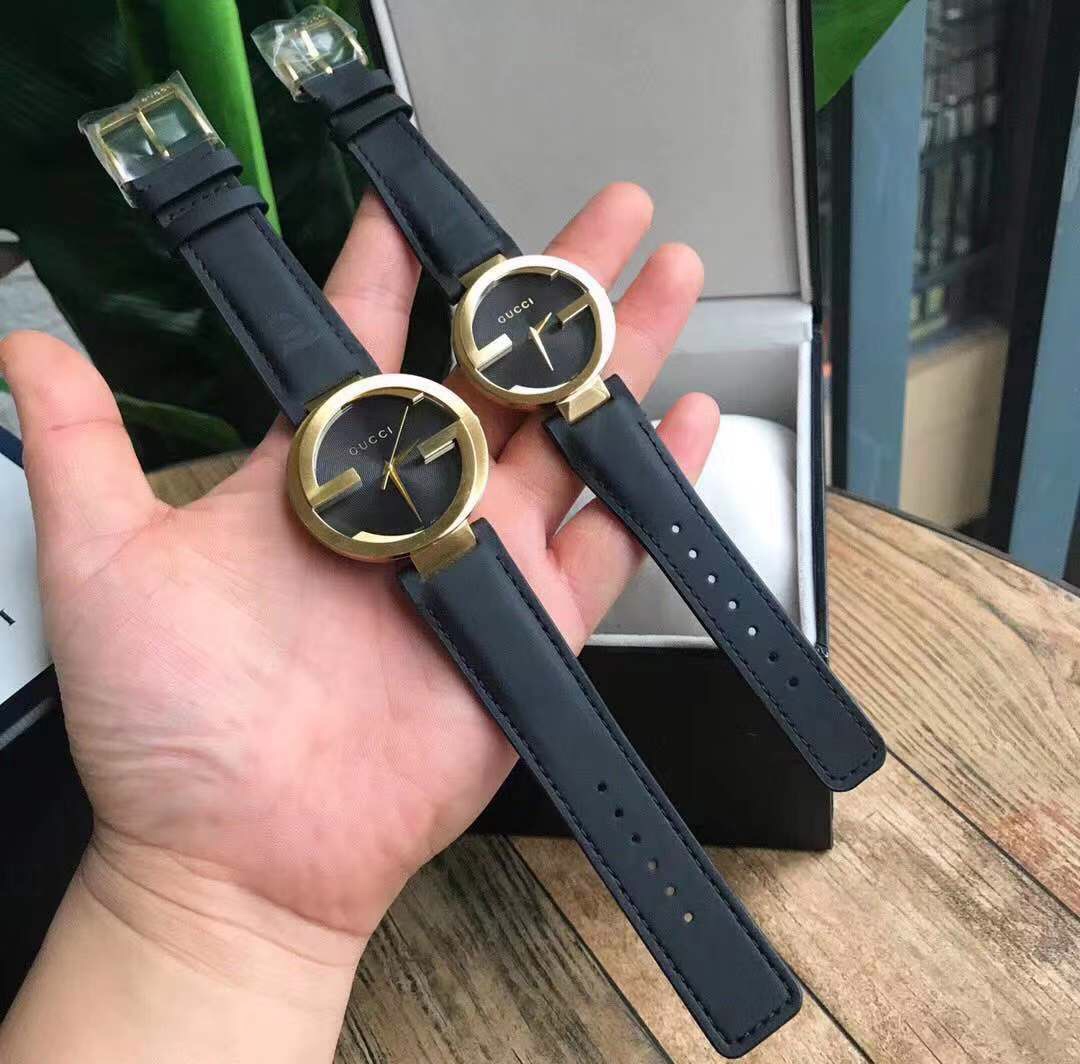 Lote Men's Plus 30, la cantidad es muy pequeña, Gucci doble G, logotipo exclusivo en bisel de doble G, muy en capas, qu…