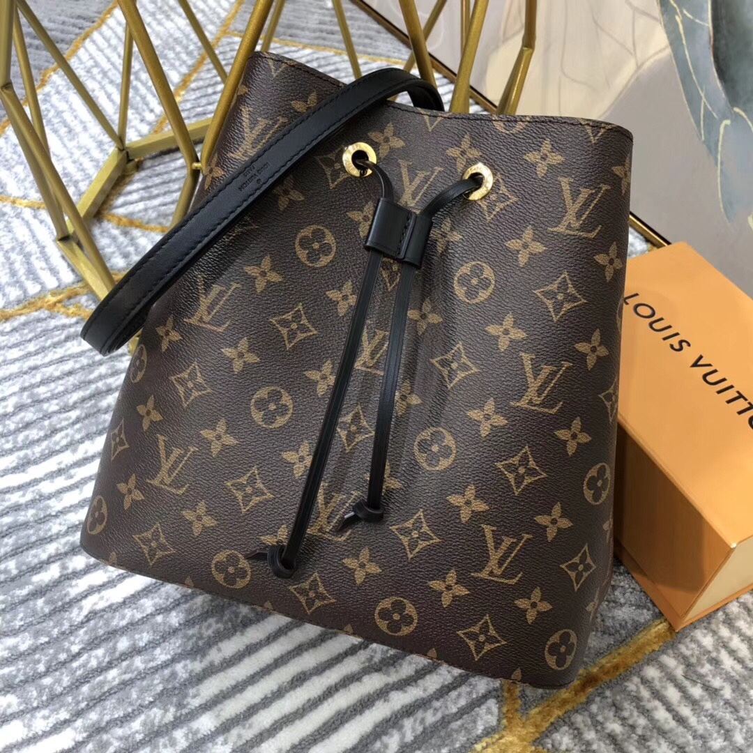 Louis Vuitton LV NeoNoe Bucket Bags Black Gold Monogram Canvas Calfskin Cowhide Spring Collection M44020