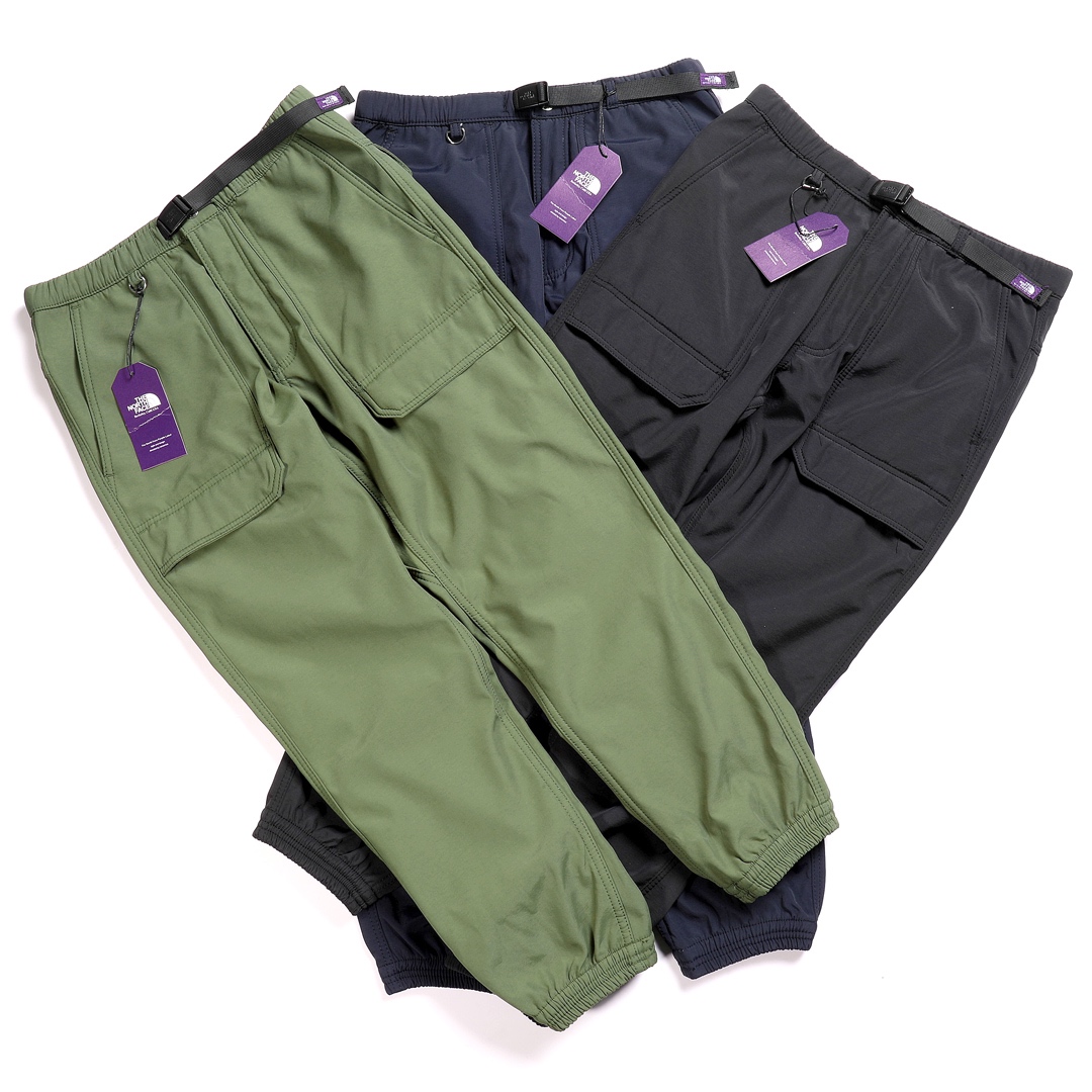 The North Face Vêtements Culottes & Pantalons Noir Vert La couleur violette Leggings