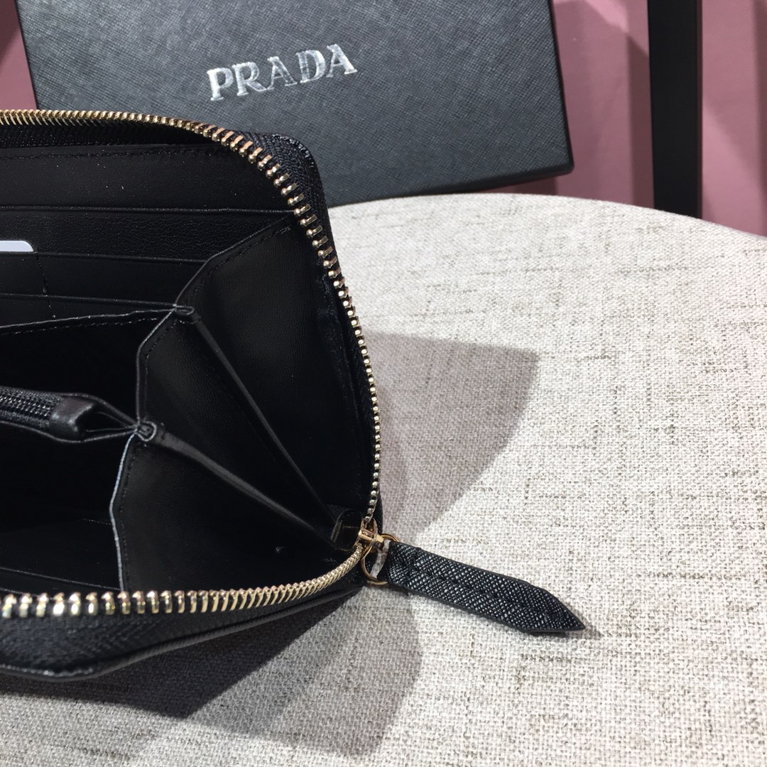 プラダ 6070火爆版 ショルダーバッグ 男女兼用 本革