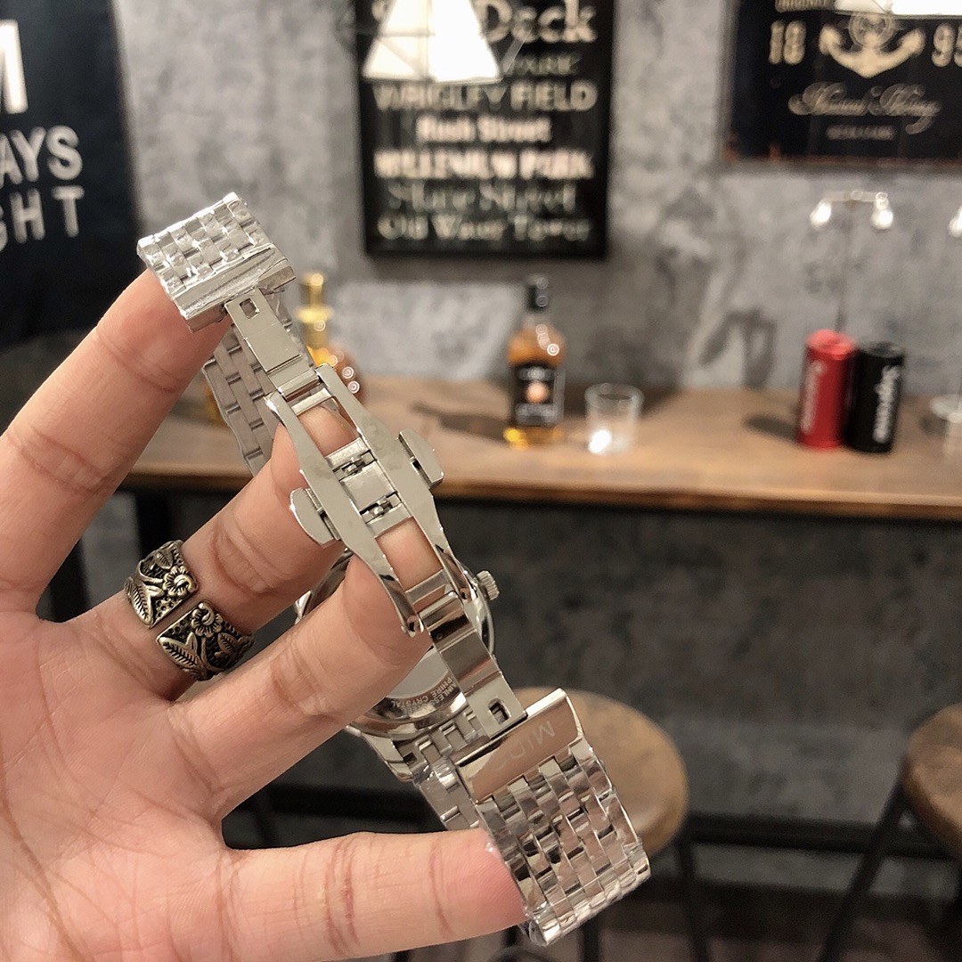 Luxury Couple’s Wristwatch: Classic Design, Noble Materials, Quality Assurance - 图片 9