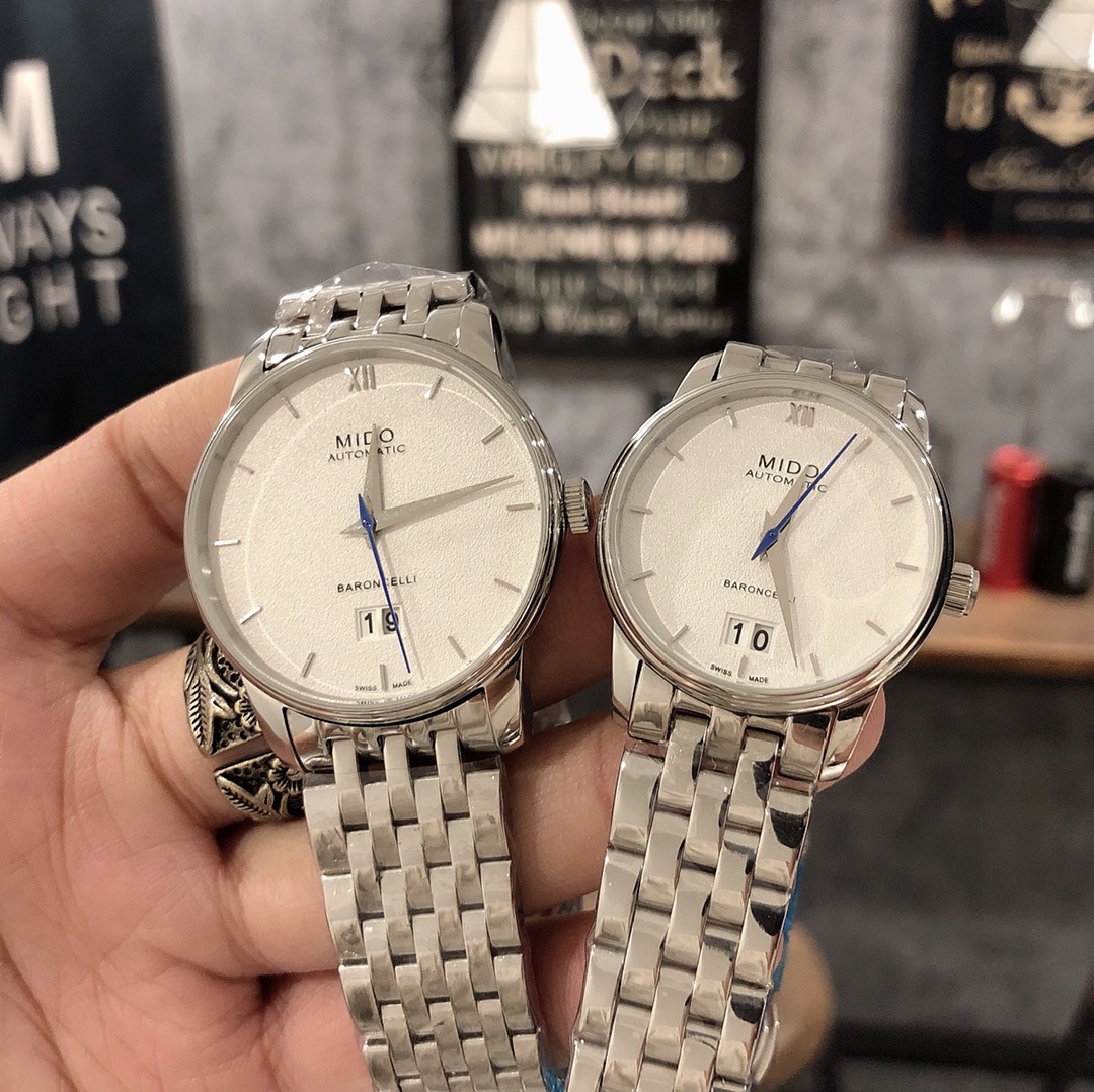 Luxury Couple’s Wristwatch: Classic Design, Noble Materials, Quality Assurance