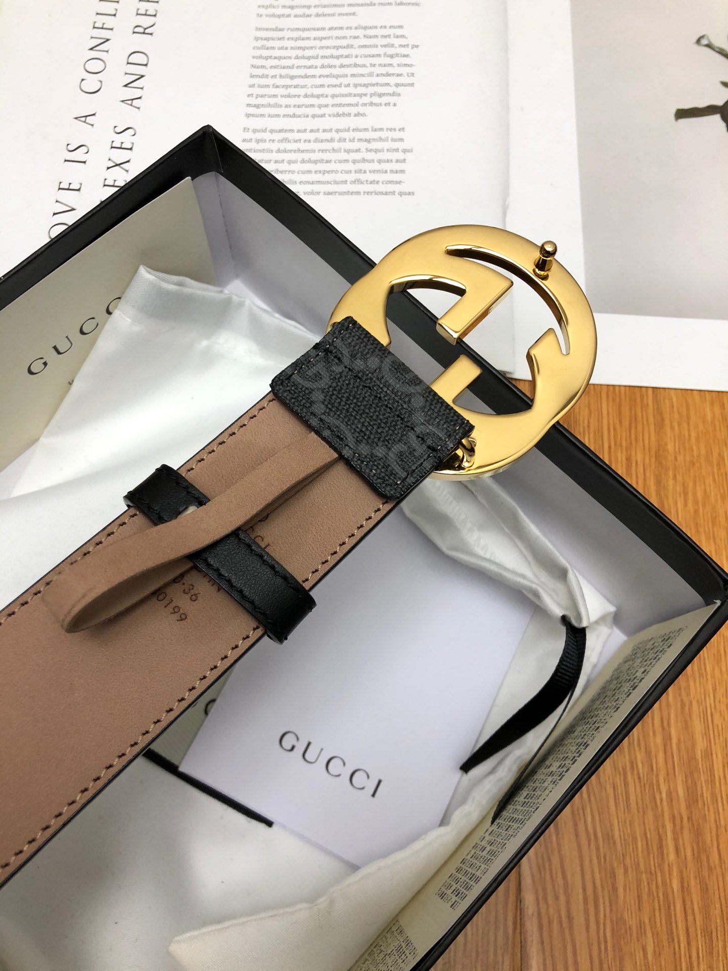 Gucci, lined with top-layer cowhide, vegetable-tanned frosted backing 7
