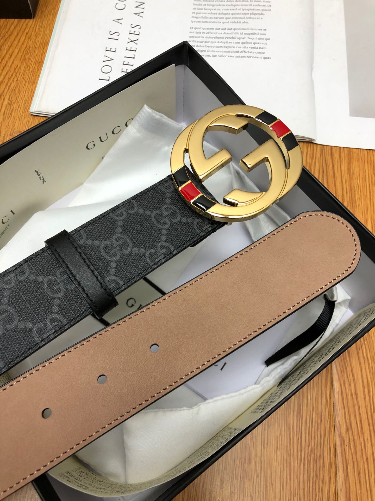 Gucci, lined with top-layer cowhide, vegetable-tanned frosted backing 6