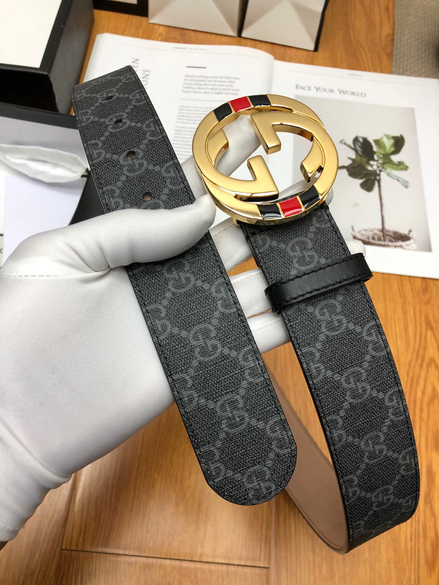 Gucci, lined with top-layer cowhide, vegetable-tanned frosted backing 5