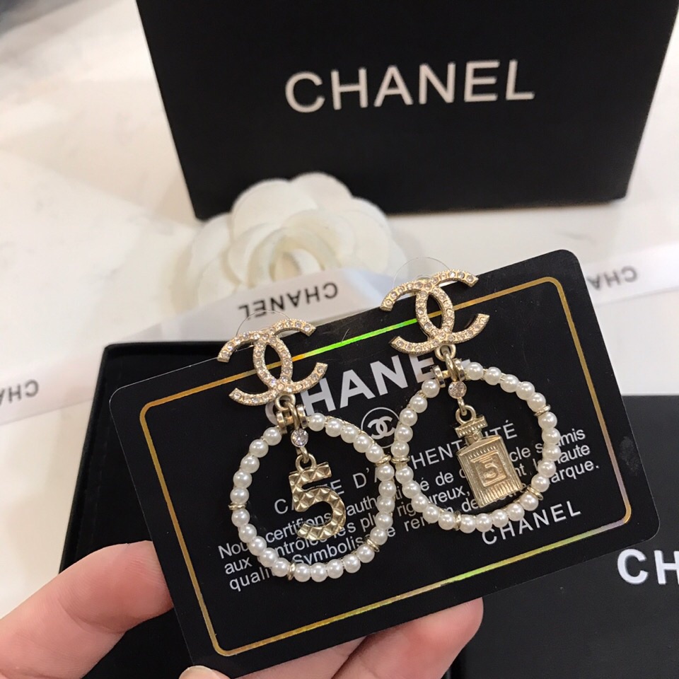 Chrome Hearts Ch@nel香水瓶5字耳环人气最高宋茜同款 耳钉 耳夹都有ZP 6260购入