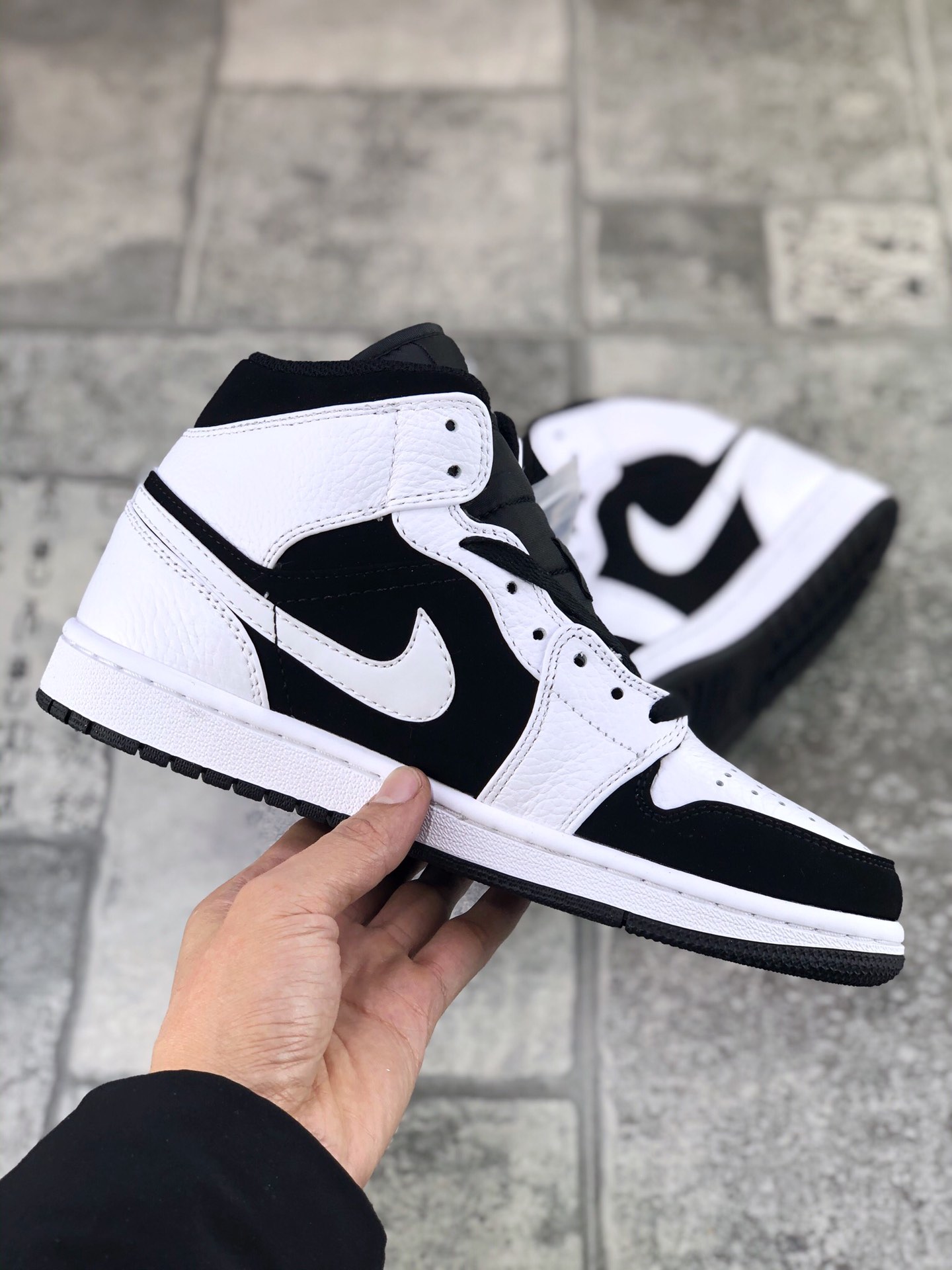 jordan mid pandas