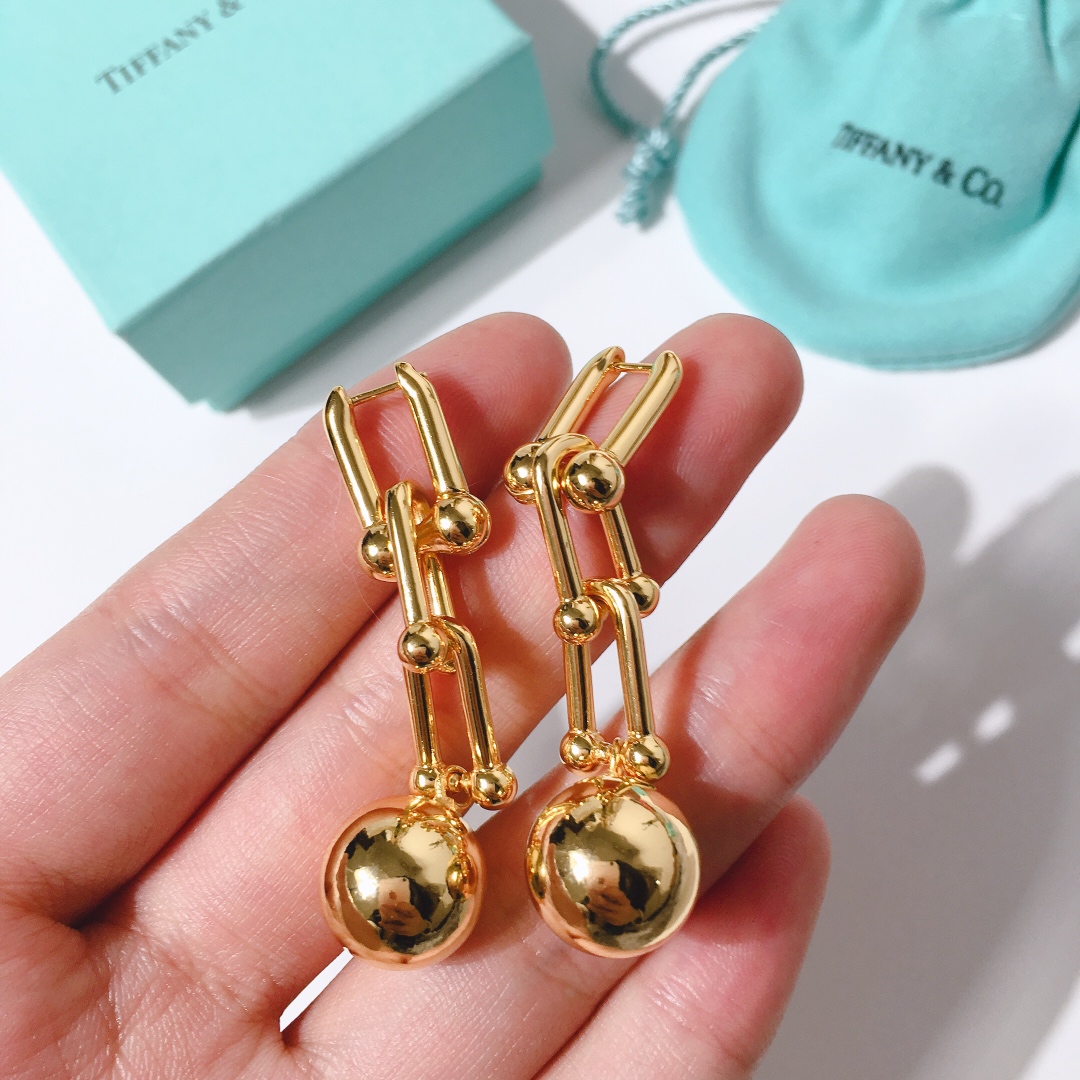 Tiffany & Co. TFN蒂芙尼锁头圆球耳钉。亚金材质 金银玫3个色