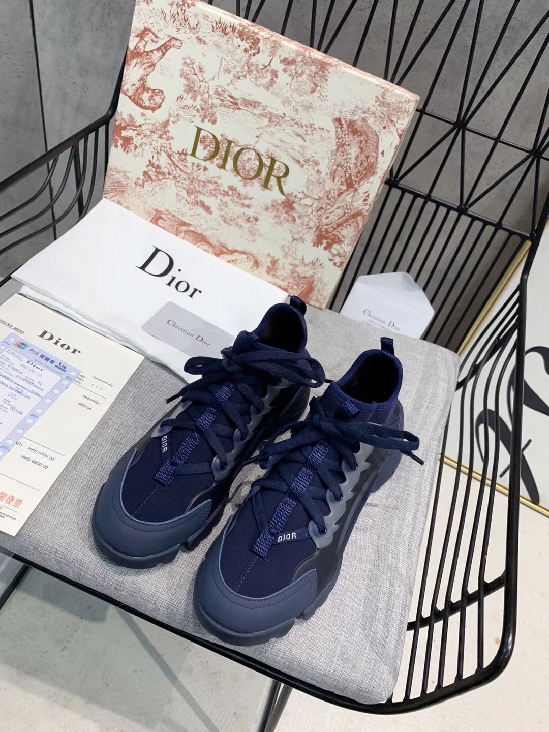 【Dior迪奥】，DIOR2020早春经典最新加色，迪奥官网最新发布.进口高端弹力面料➕吸汗透气里布，巴黎带回1:1开模各个部位都是正品开模，市场[愉快]唯一正确版本，[玫瑰]原版布料..正版原版开模[菜刀👟开模鞋底，
码数：女码35-42码  男码39-45