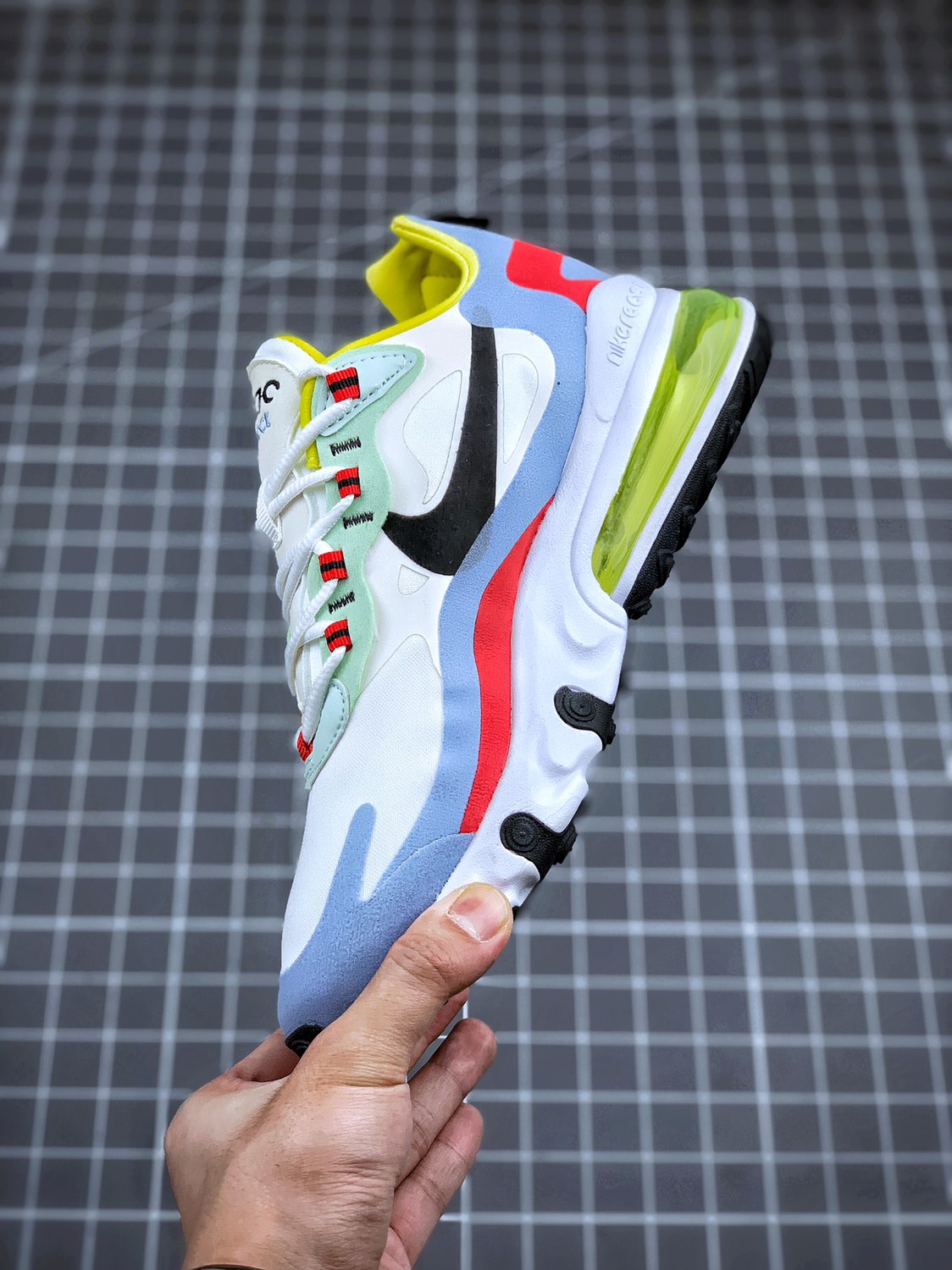 130 史诗级  持续输出   Air Max 270 React  原盒二维码原标 扫描秒进官网