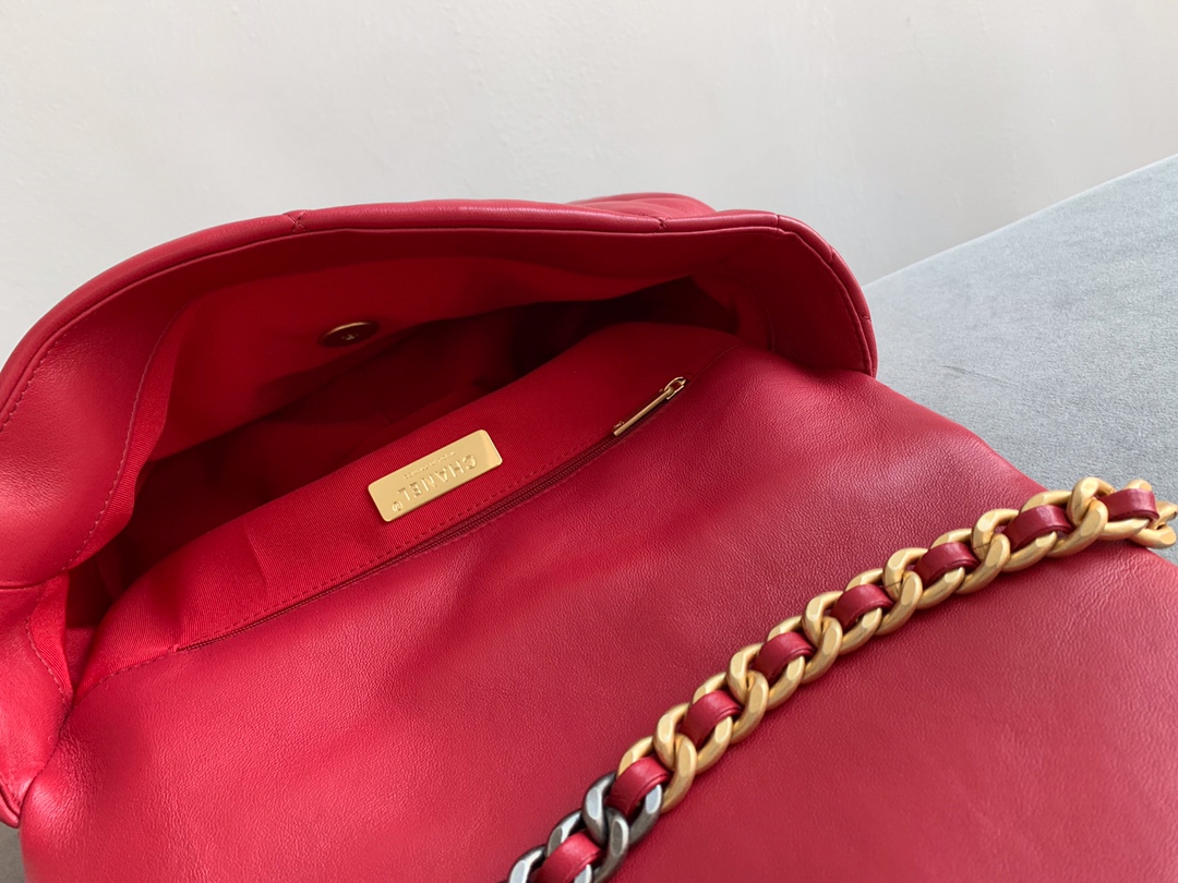 Chanel Luxury Handbag Collection 8