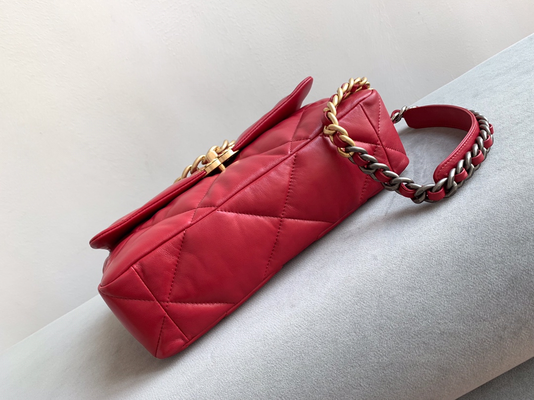 Chanel Luxury Handbag Collection 3
