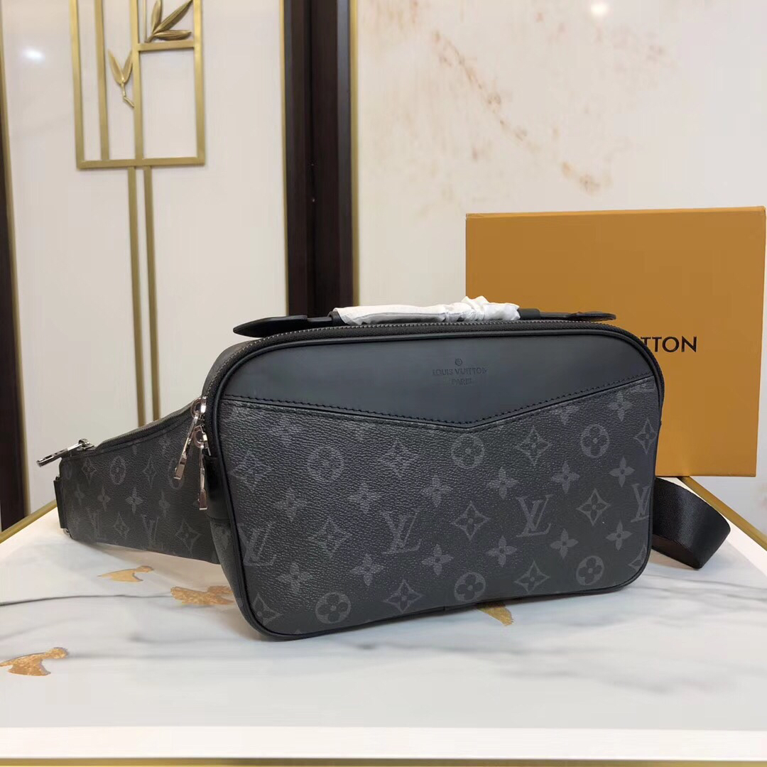 Louis Vuitton Belt Bags & Fanny Packs Black Grey Men All Steel Monogram Eclipse Canvas Pochette M42906