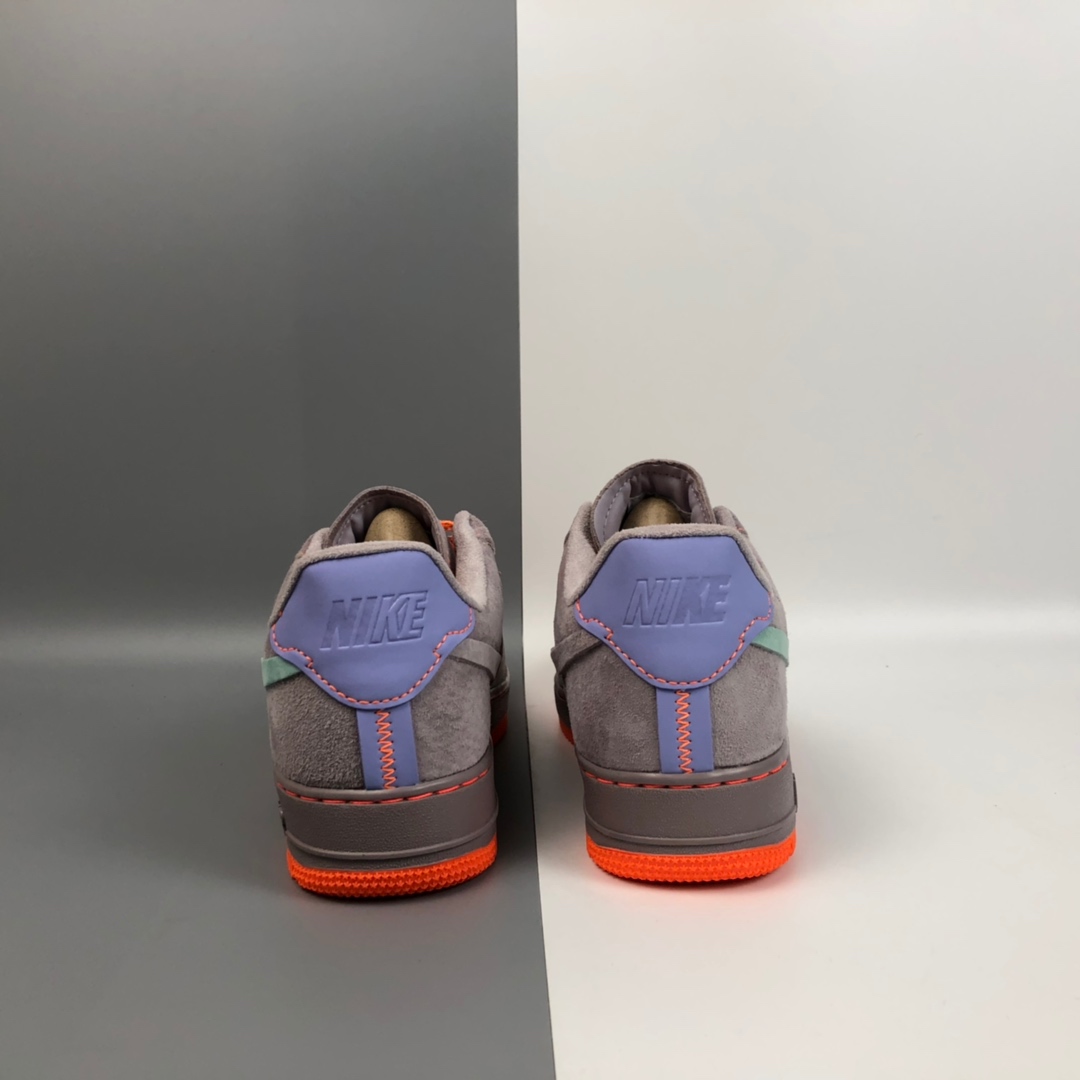 200 Nike Air Force 1 07 Low“麂皮粉橘 拼接断钩反标” 空军一号低帮百搭休闲运动板鞋 CT7358-600