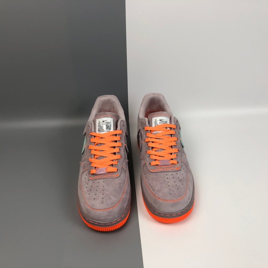 200 Nike Air Force 1 07 Low“麂皮粉橘 拼接断钩反标” 空军一号低帮百搭休闲运动板鞋 CT7358-600