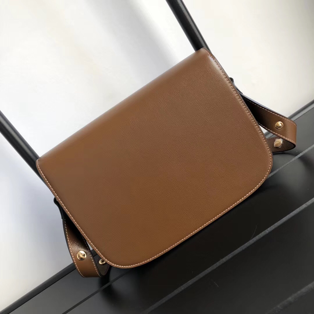 1577979746 2006669094 1