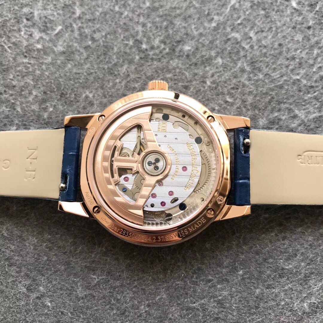 Cartier 约会系列女款