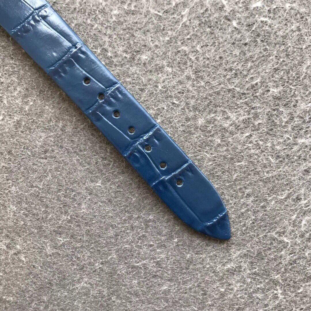 Cartier 约会系列女款