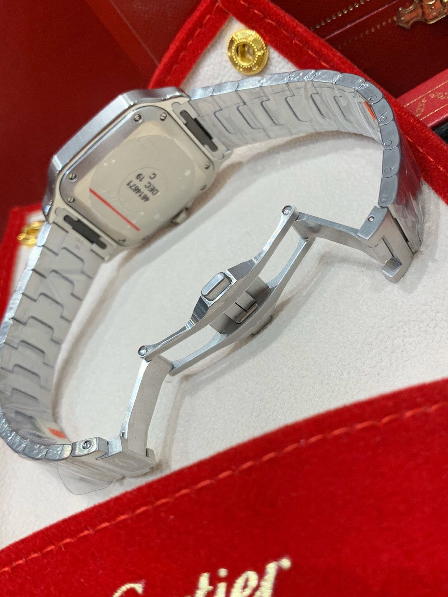 Bottega Veneta bv厂最新款山度士WSSA0010中号女款